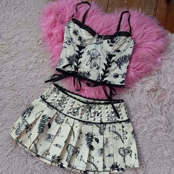 DK kawaii goth creepy cute dbl corset laced top & metal stud skirt set SOLD! - Picture 13 of 15